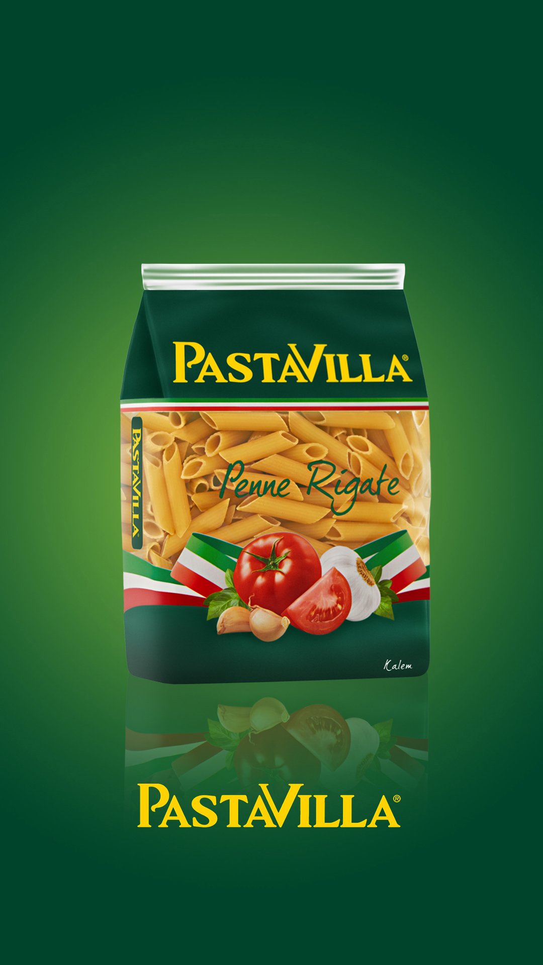 Professional commercial product packaging photograph by Sinan Niyazi Kutsal showcasing a dark green pack of Pastavilla Penne Rigate pasta with its mirror reflection on a solid green studio background.