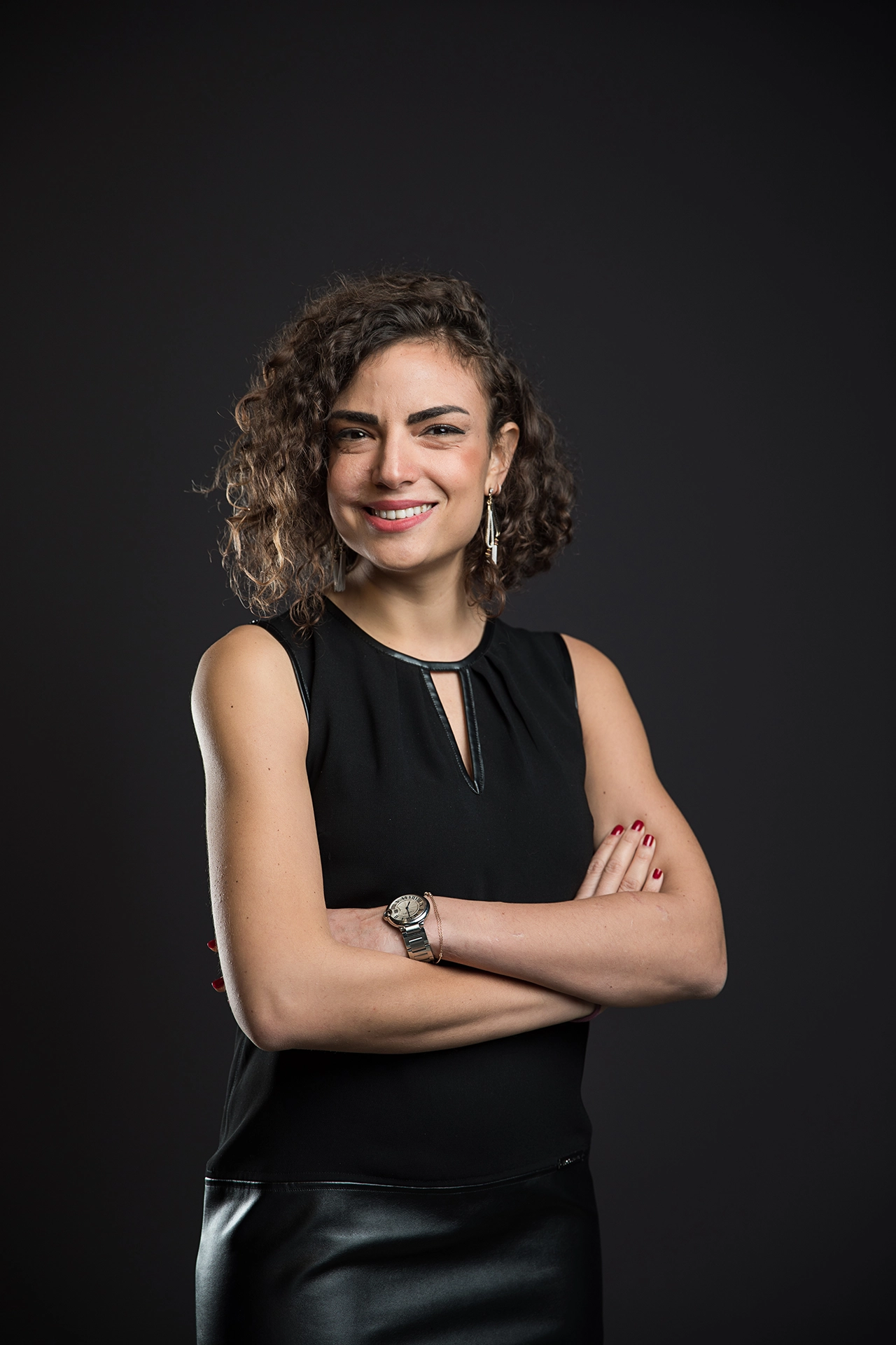 Professional business woman portrait for LinkedIn profile, executive branding and corporate company website photography.