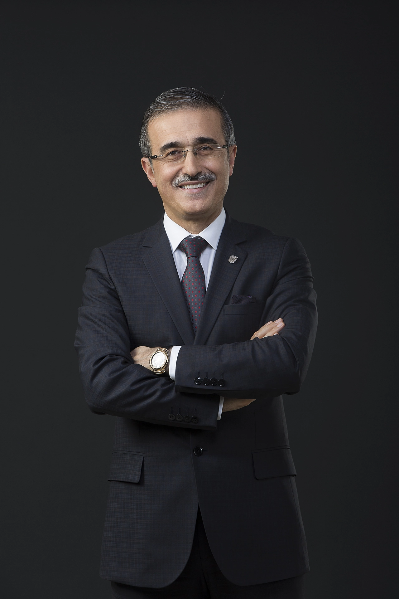 İsmail Demir, eski Savunma Sanayii Başkanlığı (SSB) Başkanı için çekilen profesyonel kurumsal portre fotoğrafı.