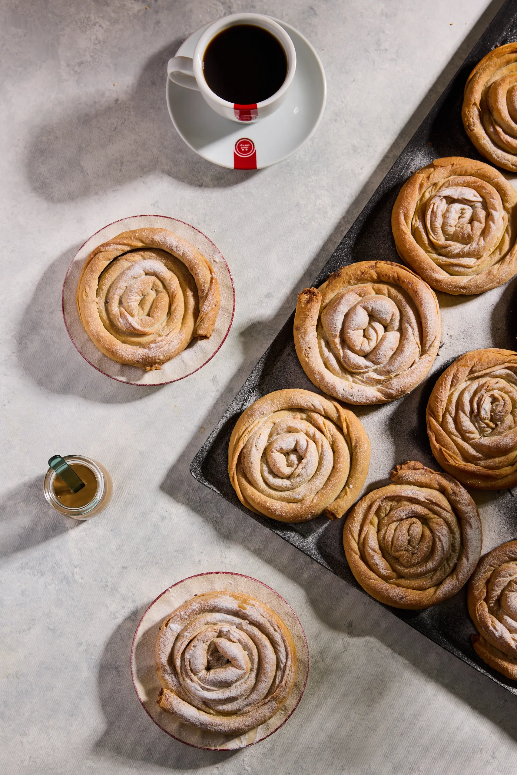 Cinnamon rolls photographed for Simit Sarayı commercial food photography and social media campaign